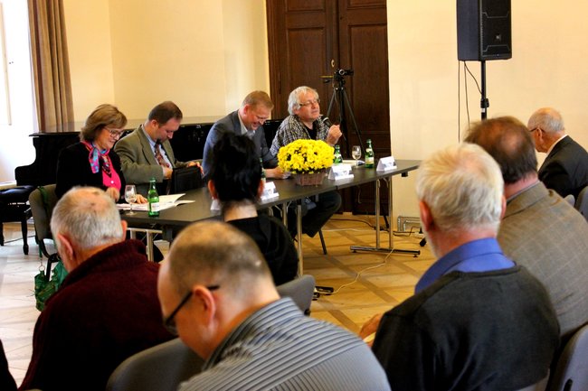 2. Broumovské diskuse